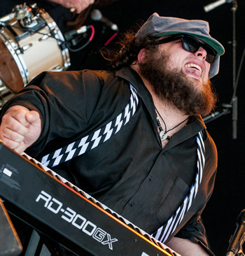 Victor Wainwright and the Wild Roots